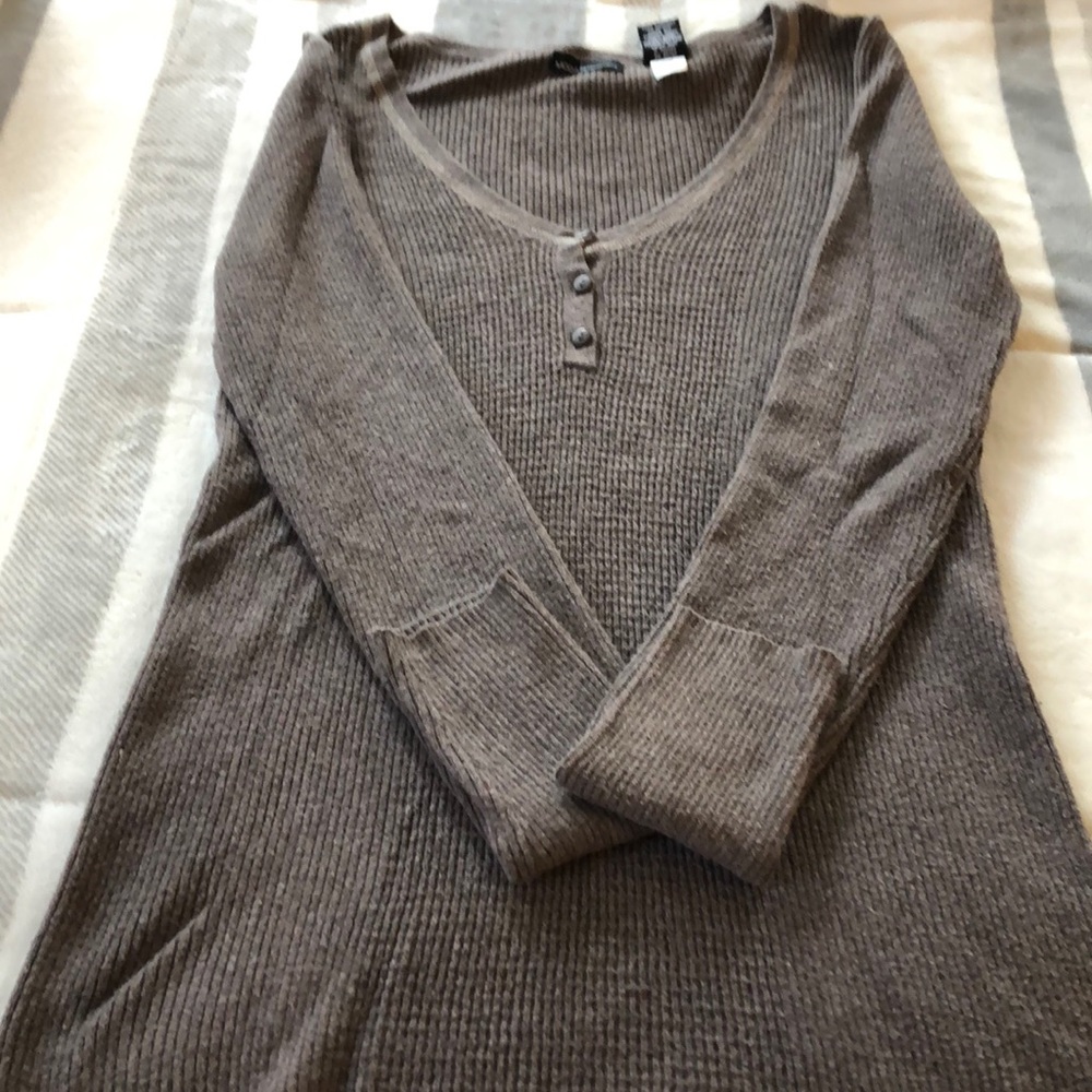 Brown long sleeve top